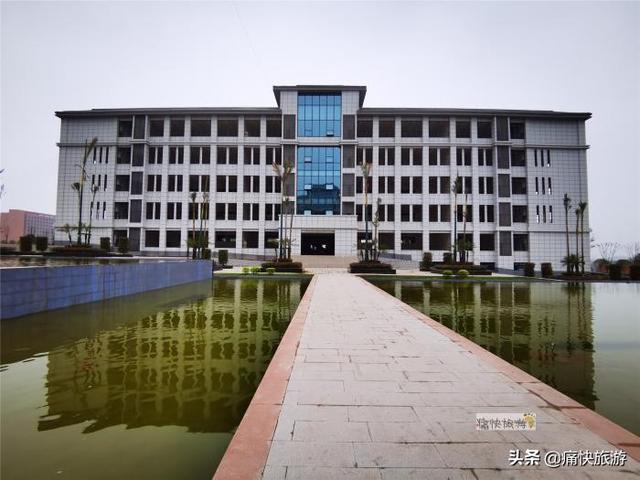 自貢職高學(xué)校(自貢職高學(xué)校名稱(chēng))