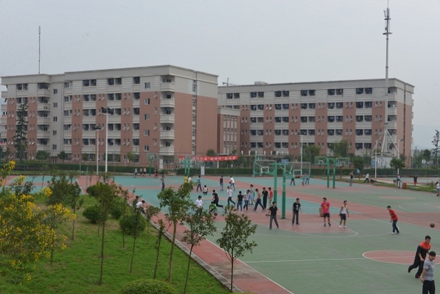 成都航空學校好不(成都天府航空職業(yè)學校)