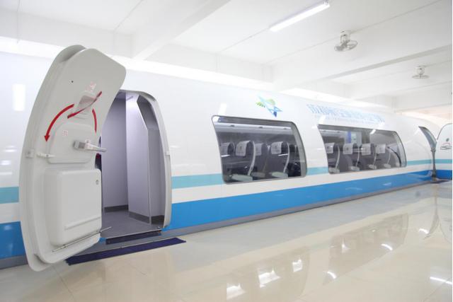 成都航空職業(yè)旅游學校(成都航空職業(yè)旅游學校學費)