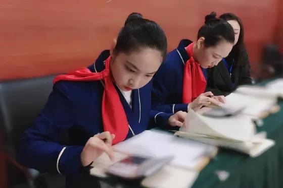 成都金融專業(yè)技術(shù)學(xué)校(成都金融專業(yè)可以報(bào)哪些學(xué)校)