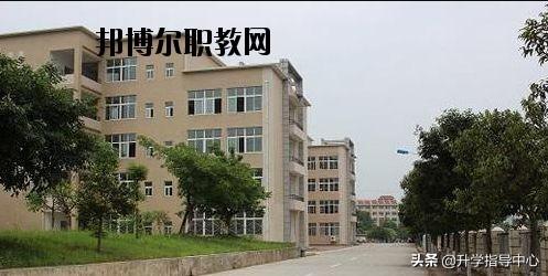 四川省綿陽(yáng)財(cái)經(jīng)學(xué)校(四川省綿陽(yáng)財(cái)經(jīng)學(xué)校官網(wǎng))