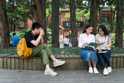 綿陽理工學校在哪里(綿陽財經(jīng)學校)