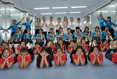 成都幼教學校費用(四川中醫(yī)藥高等?？茖W校)