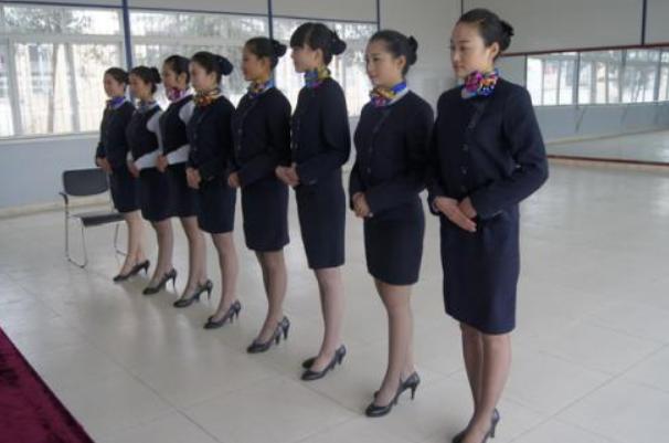 成都航空旅游職業(yè)學校收費(西南航空學院名聲爛)