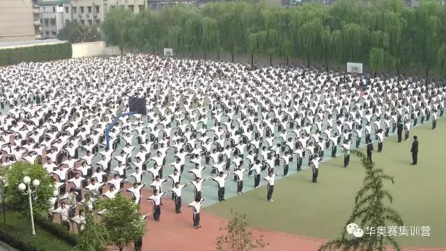 成都有哪些學(xué)校(成都有哪些學(xué)?？梢钥佳?