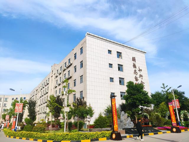 初中畢業(yè)可以讀什么技術學校(初中畢業(yè)可以讀什么專業(yè))