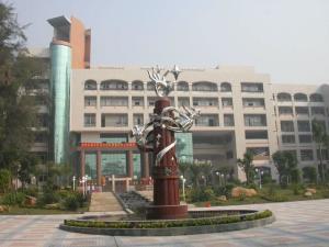 自貢旅游職業(yè)技術學校(自貢旅游職高學校圖片)