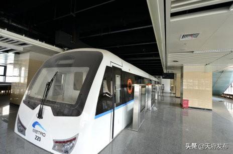 成都建設技工學校學費多少錢(成都圣亞技工學校學費多少)
