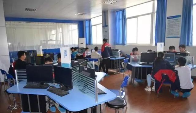 達州高鐵學校(達州高鐵南站最新消息)