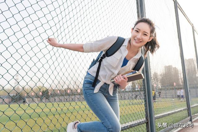 女孩子高職高專(zhuān)學(xué)什么專(zhuān)業(yè)好(女孩高職報(bào)什么專(zhuān)業(yè)好)
