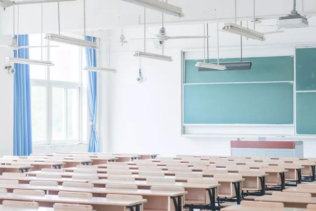 成都市重點高中有哪些學校(成都市重點高中錄取分數線)