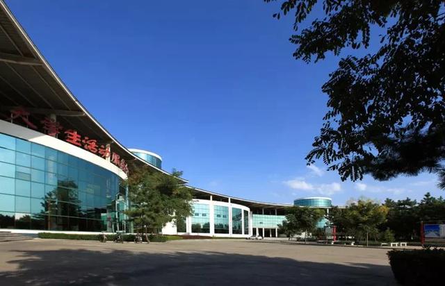 不用高考的全日制大學(大專可以直接進去嗎)